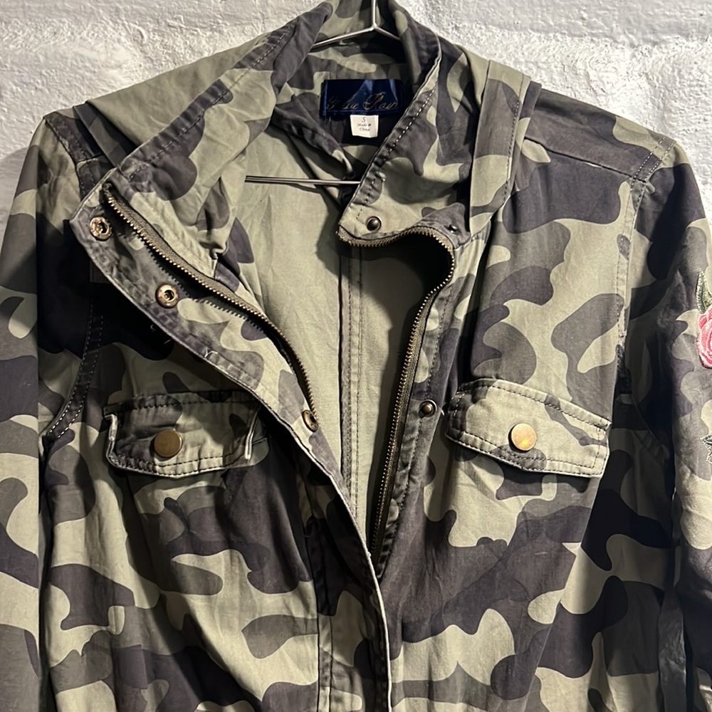 Blue Rain Francesca’s Camo Jacket - Picture 4 of 8